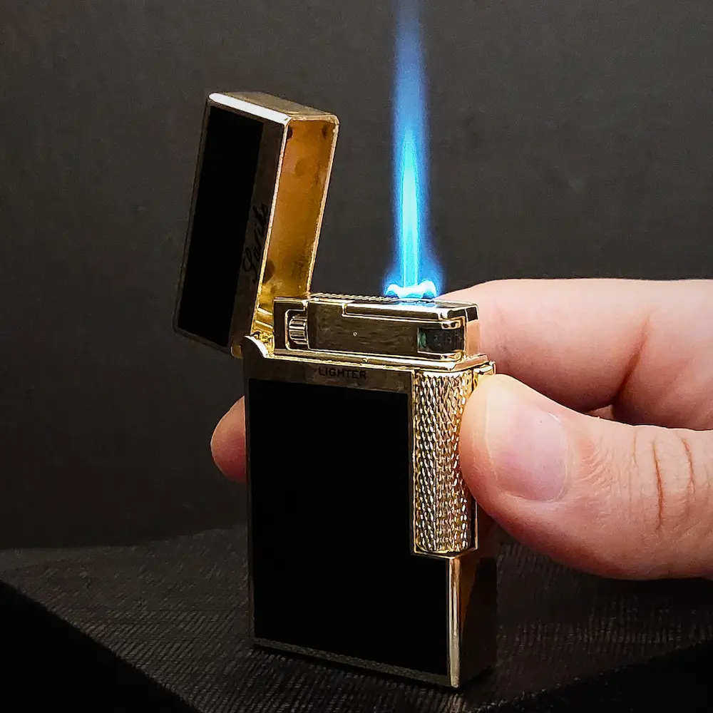Dual-flame-luxury-lighter-golden-5