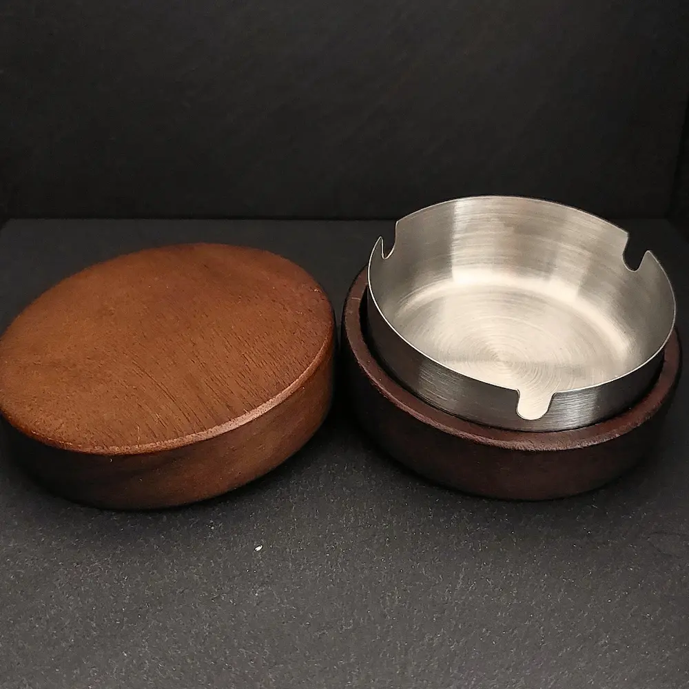 bb-wood-ashtray-3
